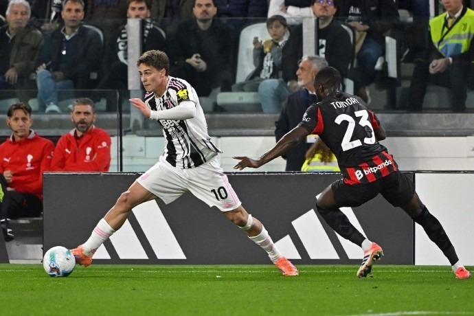 球星任意球助攻全队领先