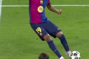 内雷斯重返光明球场 （拍摄by诺阿·朗）