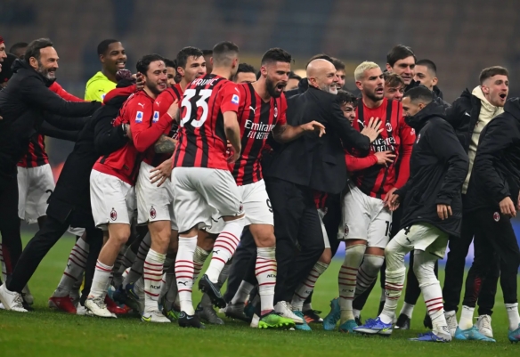 斯基拉：英超俱乐部想签圣地亚哥-卡斯特罗，但博洛尼亚不想卖（斯基拉：多家英超队相中圣地亚哥-卡斯特罗，博洛尼亚无意放人）