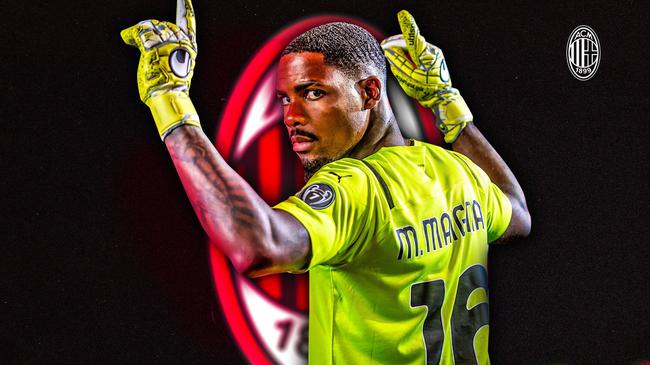 皇家马德里有意出人意料地任命阿隆索为新任主教练，而伯纳乌球员则被指控“扰乱秩序”。