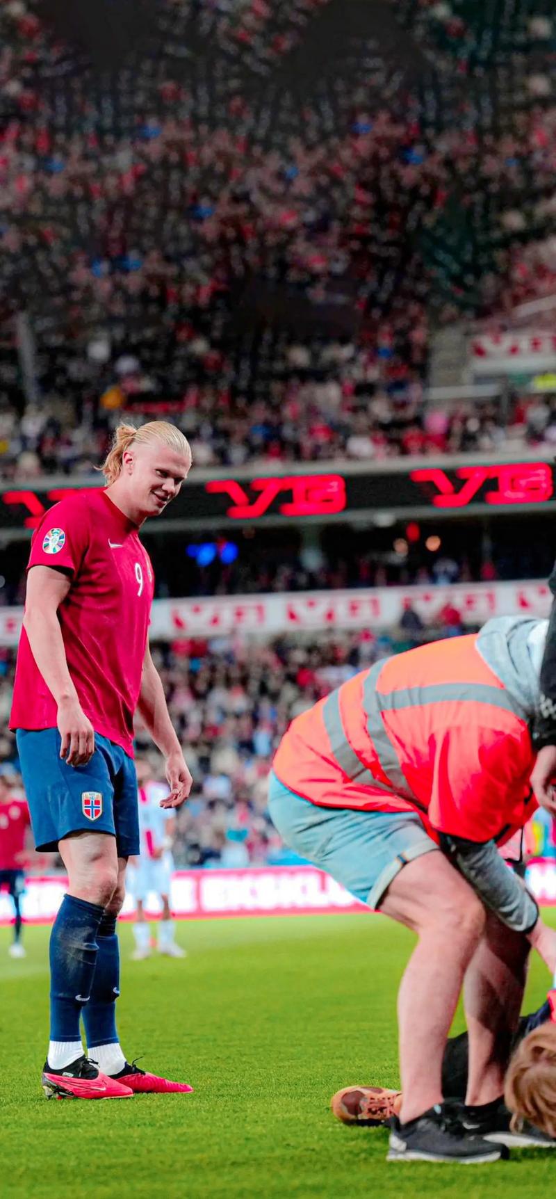 巴萨-法兰克福欧冠比赛门票仅限会员购买，确保主场氛围（巴萨vs法兰克福欧冠门票会员专享，守护主场氛围）