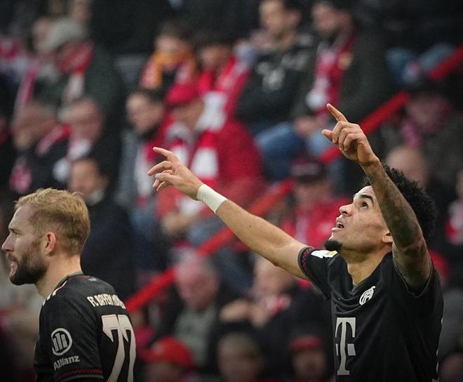 记者：苏亚雷斯可能离开迈阿密回乌拉圭民族，未来几天是关键