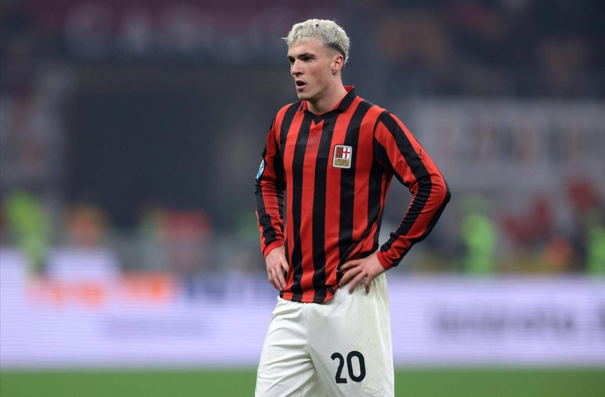 邮报：新主场用地估值存在分歧，曼联可能先买一部分土地开建