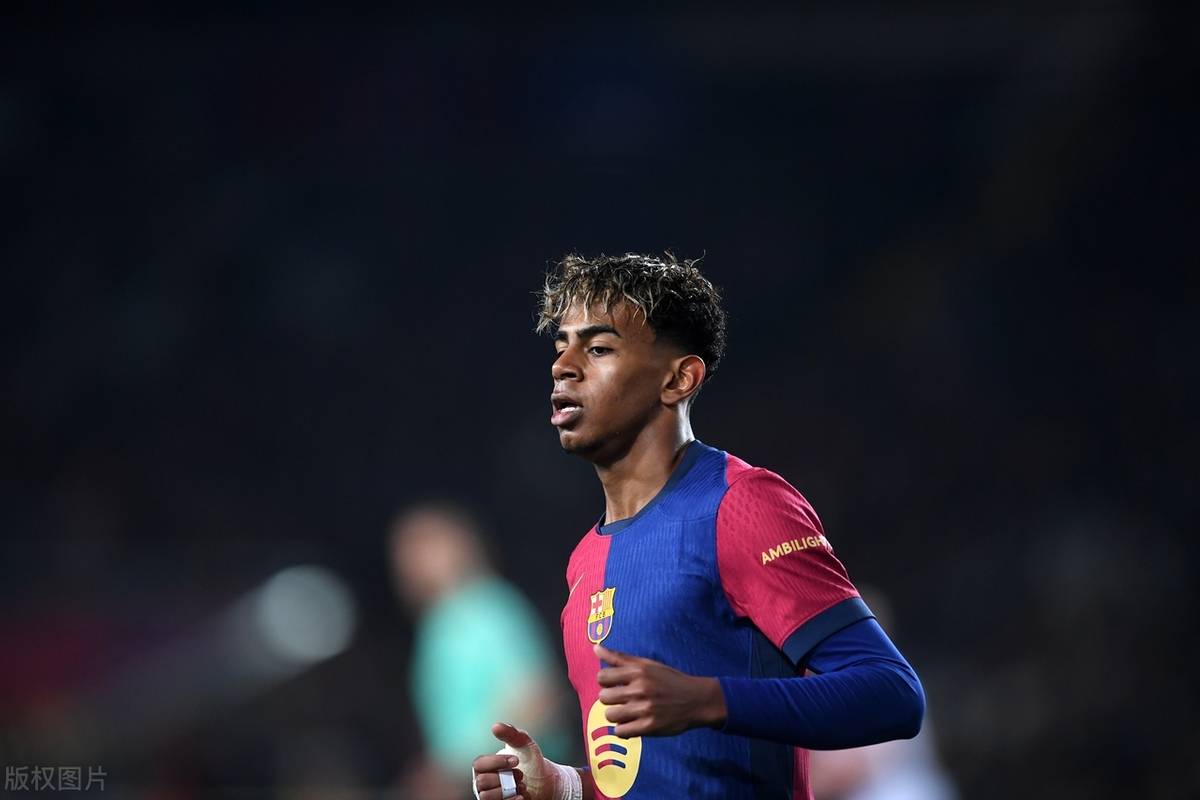 名记：各俱乐部给塞门约开的薪资相似，他将从竞技角度做决定（名记：多队薪资报价相近，塞门约将以竞技因素决定去向）