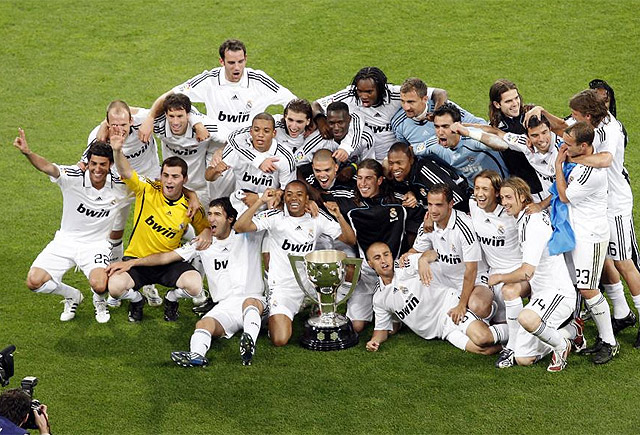 懂球译站 ｜ 英超想卫冕，为何这么难？（懂球译站 ｜ 英超卫冕之路，为何步步维艰？）