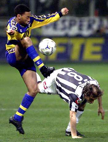 天空体育：伊萨克今天将返回纽卡斯尔